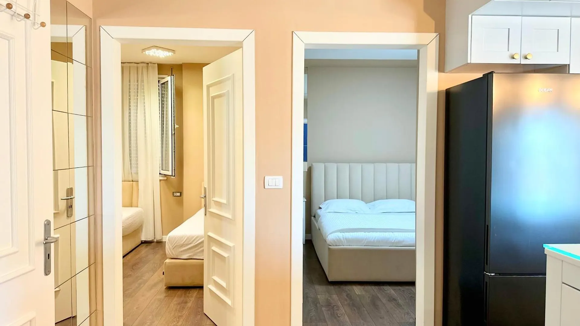 Colorful By The Sea 2 - Durres Apartment