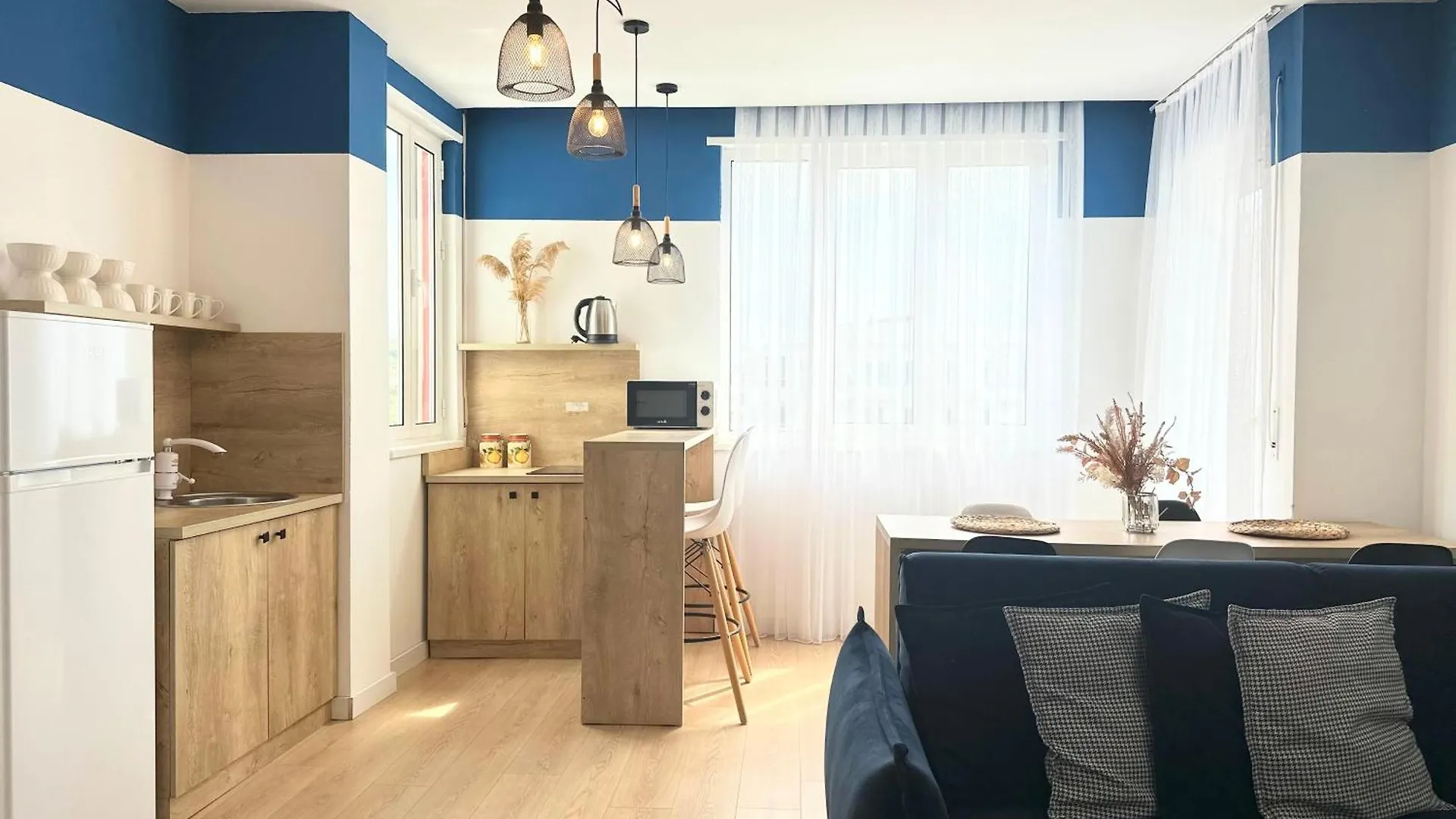 Home By The Sea - Durres Apartment